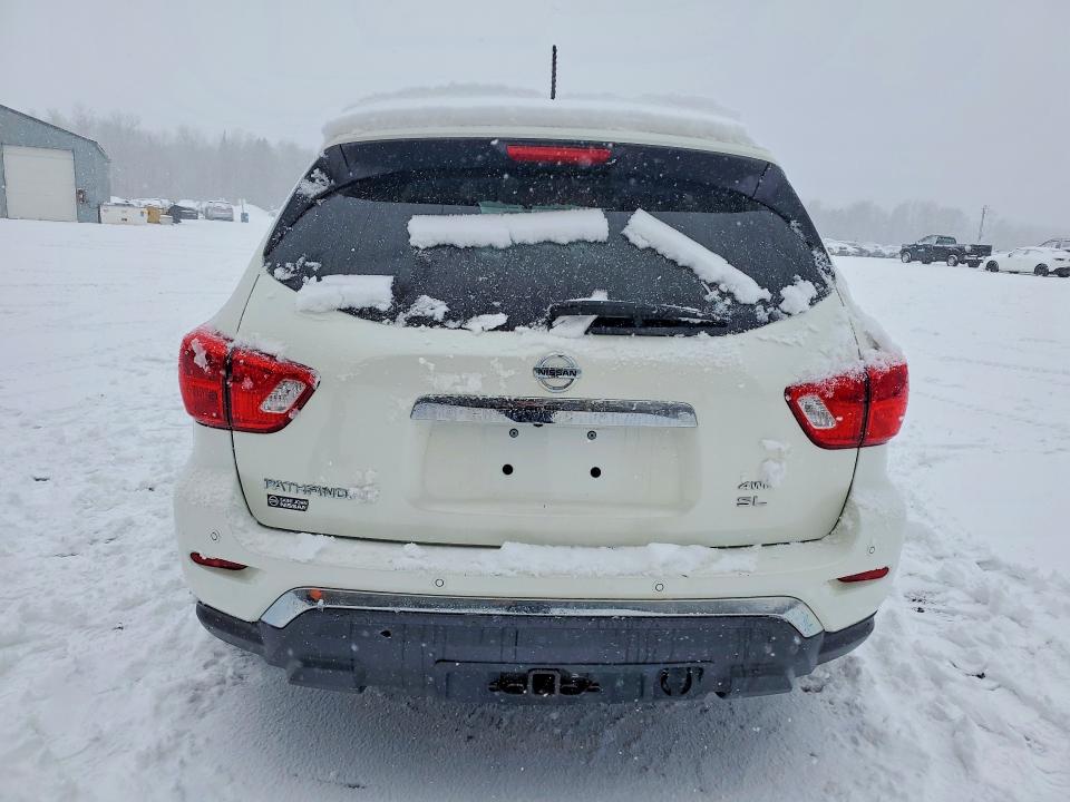 Продаж на аукціоні авто 2018 Nissan Pathfinder, vin: 5N1DR2MM9JC676832, номер лоту: 46166676