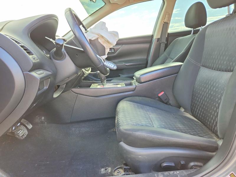 46266816 :رقم المزاد ، 1N4AL3AP9JC210028 vin ، 2018 Nissan Altima مزاد بيع