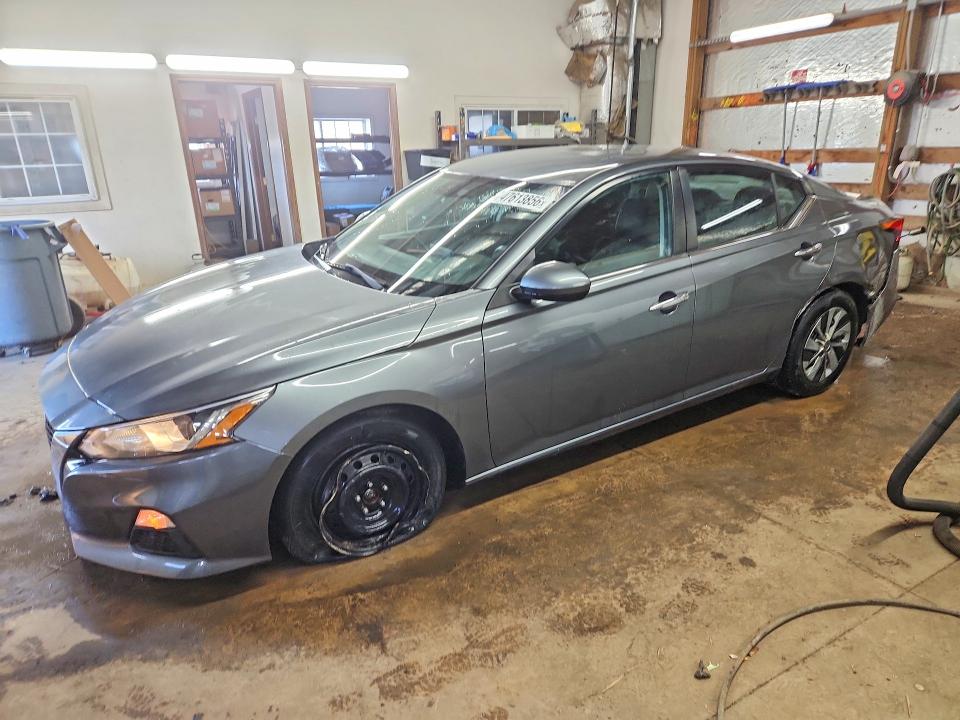 Продажа на аукционе авто 2020 Nissan Altima, vin: 1N4BL4BV7LC160336, номер лота: 47613856