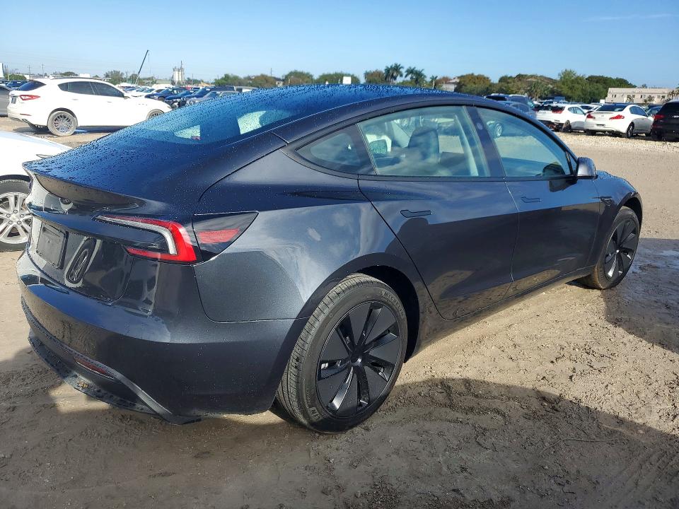 Продажа на аукционе авто 2025 Tesla Model 3, vin: 5YJ3E1EA8SF014111, номер лота: 46990346