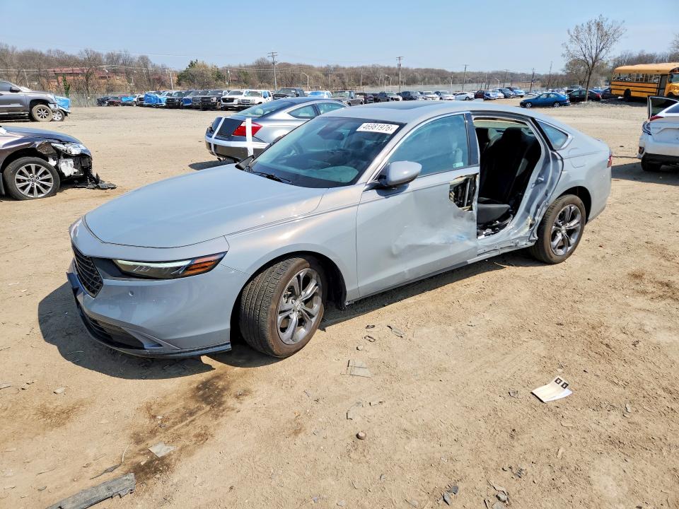 Продажа на аукционе авто 2025 Honda Accord, vin: 1HGCY2F67SA014294, номер лота: 46981976