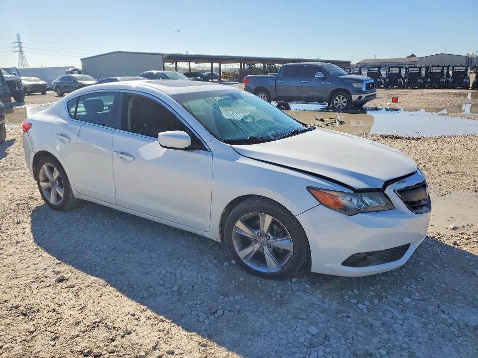 46043276 :رقم المزاد ، 19VDE1F70DE013043 vin ، 2013 Acura Ilx مزاد بيع