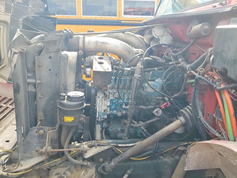 45712026 :رقم المزاد ، 1HTSDAAN1TH302550 vin ، 1996 International 4900 مزاد بيع