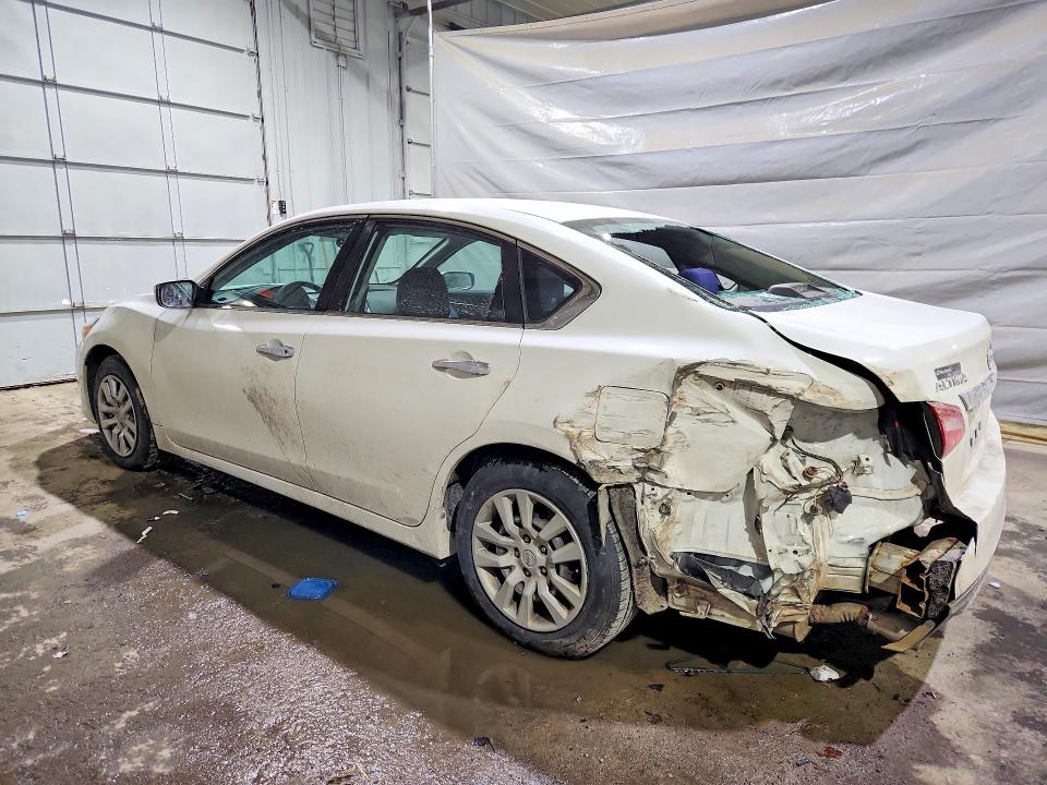 2017 Nissan Altima მანქანა იყიდება აუქციონზე, vin: 1N4AL3AP0HN333991, აუქციონის ნომერი: 79693815