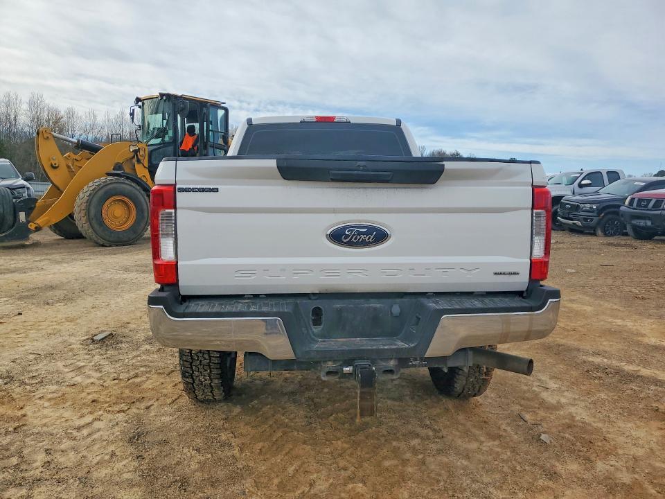 79349815 :رقم المزاد ، 1FT7X2B68KEF21397 vin ، 2019 Ford F250 مزاد بيع