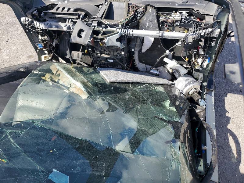42067916 :رقم المزاد ، 5YJ3E1EA6JF092675 vin ، 2018 Tesla Model 3 مزاد بيع