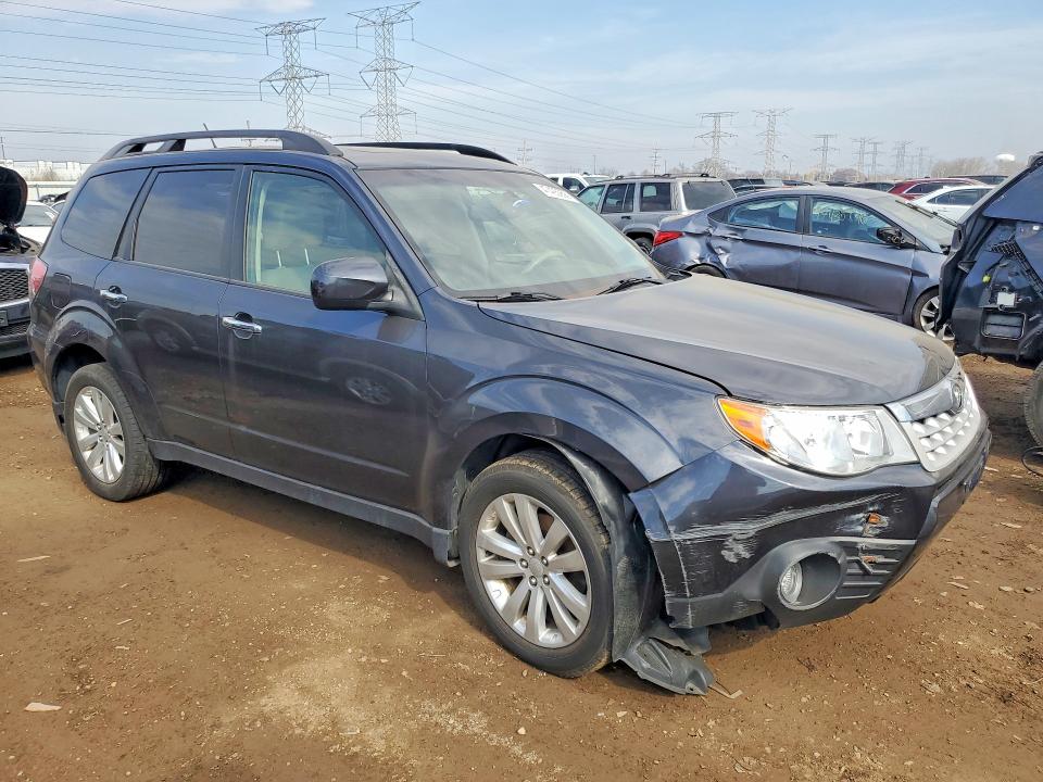 47405956 :رقم المزاد ، JF2SHAEC5DH407220 vin ، 2013 Subaru Forester مزاد بيع