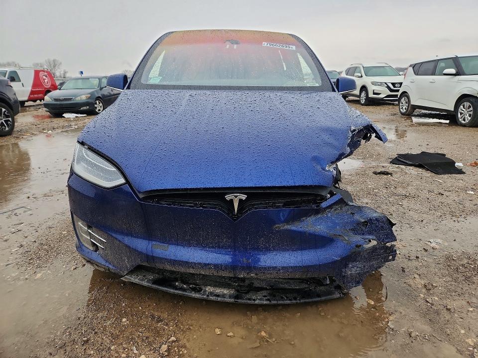 Продажа на аукционе авто 2016 Tesla Model X, vin: 5YJXCBE26GF012001, номер лота: 79662695