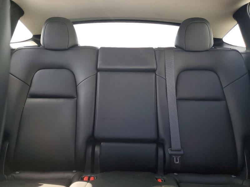 41918936 :رقم المزاد ، 7SAYGDED1RF090164 vin ، 2024 Tesla Model Y مزاد بيع