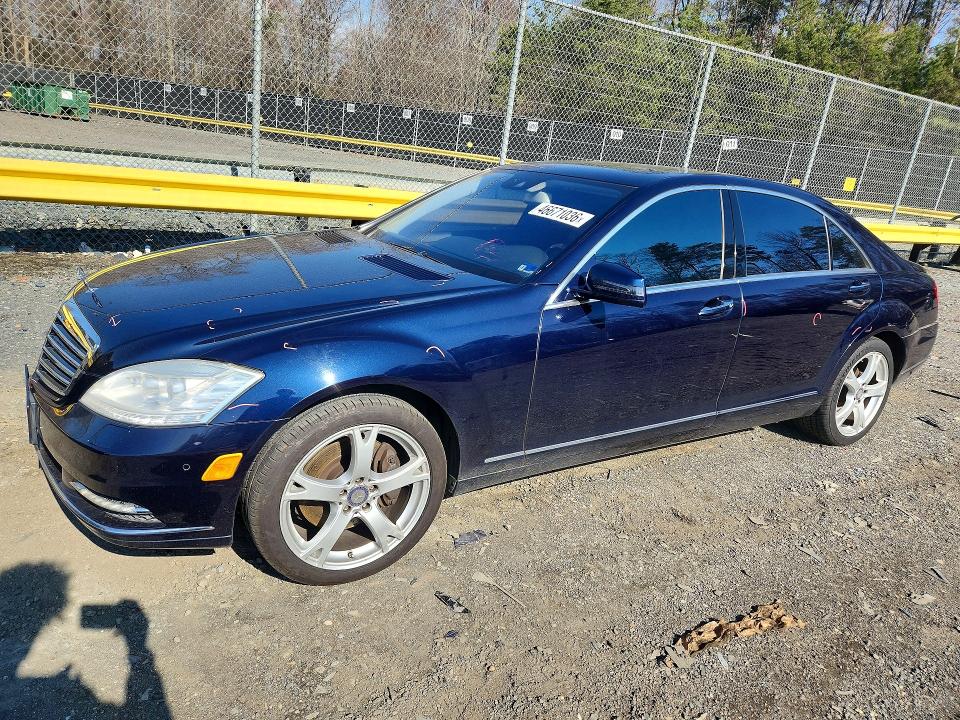2013 Mercedes-benz S მანქანა იყიდება აუქციონზე, vin: WDDNG9EB1DA523646, აუქციონის ნომერი: 46671036