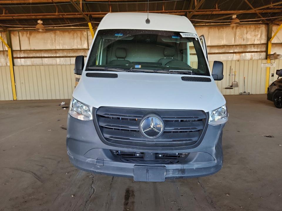 79908585 :رقم المزاد ، W1Y4VCHY1RT185651 vin ، 2024 Mercedes Benz Esprinter مزاد بيع