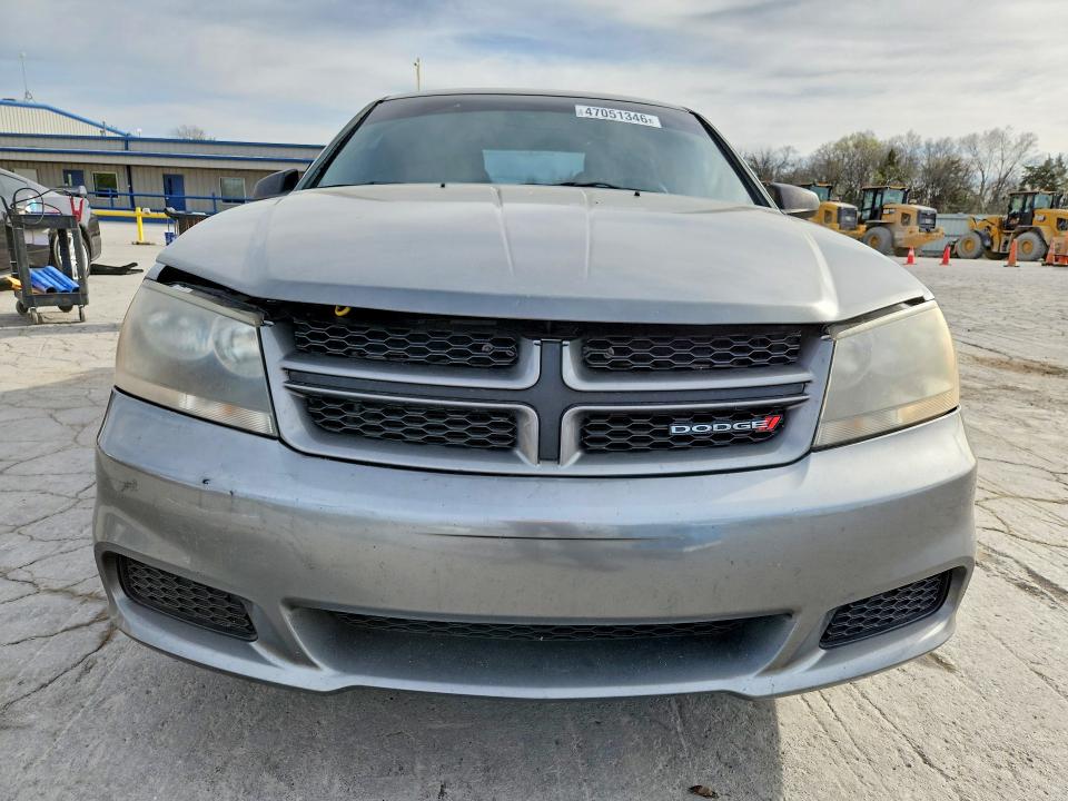 47051346 :رقم المزاد ، 1C3CDZAG0DN770570 vin ، 2013 Dodge Avenger مزاد بيع