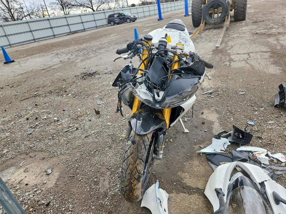 Aukcja sprzedaży 2017 Triumph Motorcycle Daytona 675r, vin: SMTA02YK4HJ785927, numer aukcji: 46079686