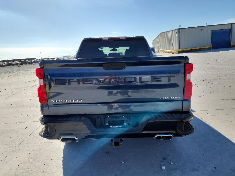 47032956 :رقم المزاد ، 1GCPYCEF4MZ302835 vin ، 2021 Chevrolet Silverado مزاد بيع