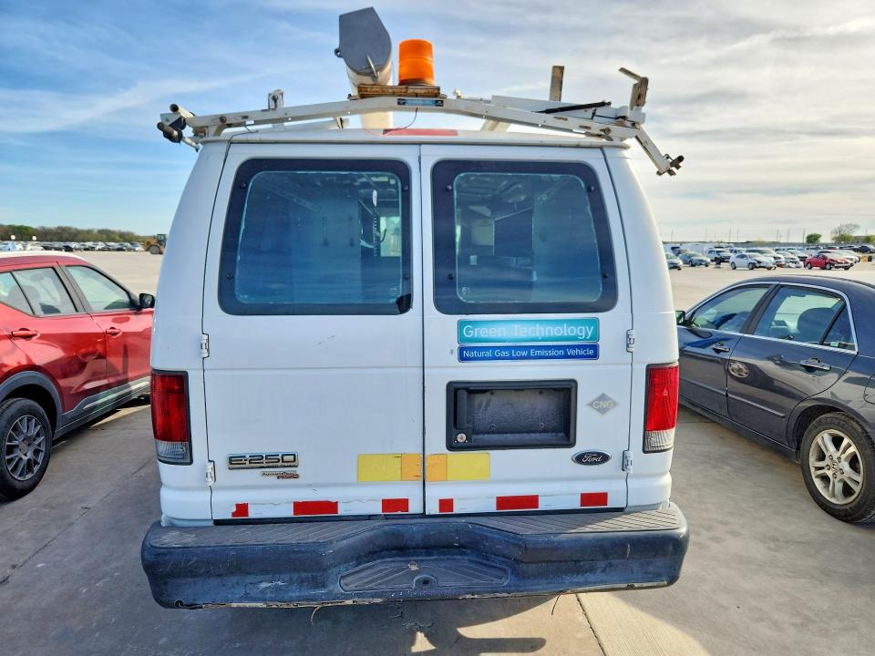 46356436 :رقم المزاد ، 1FTNE2EL8BDA44488 vin ، 2011 Ford E250 مزاد بيع