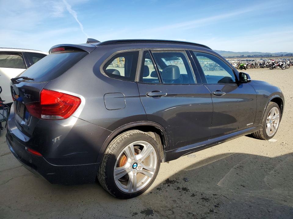 Продажа на аукционе авто 2015 Bmw X1, vin: WBAVM1C58FV314981, номер лота: 45870806