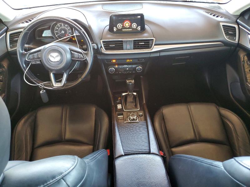 2018 Mazda 3 მანქანა იყიდება აუქციონზე, vin: 3MZBN1V30JM202755, აუქციონის ნომერი: 46341226