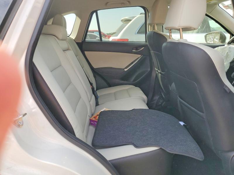 46910026 :رقم المزاد ، JM3KE4DY6G0787264 vin ، 2016 Mazda Cx-5 مزاد بيع