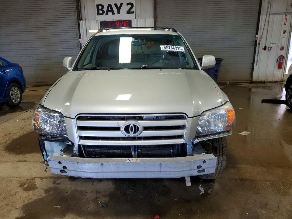 45756996 :رقم المزاد ، JTEEP21A540031444 vin ، 2004 Toyota Highlander مزاد بيع