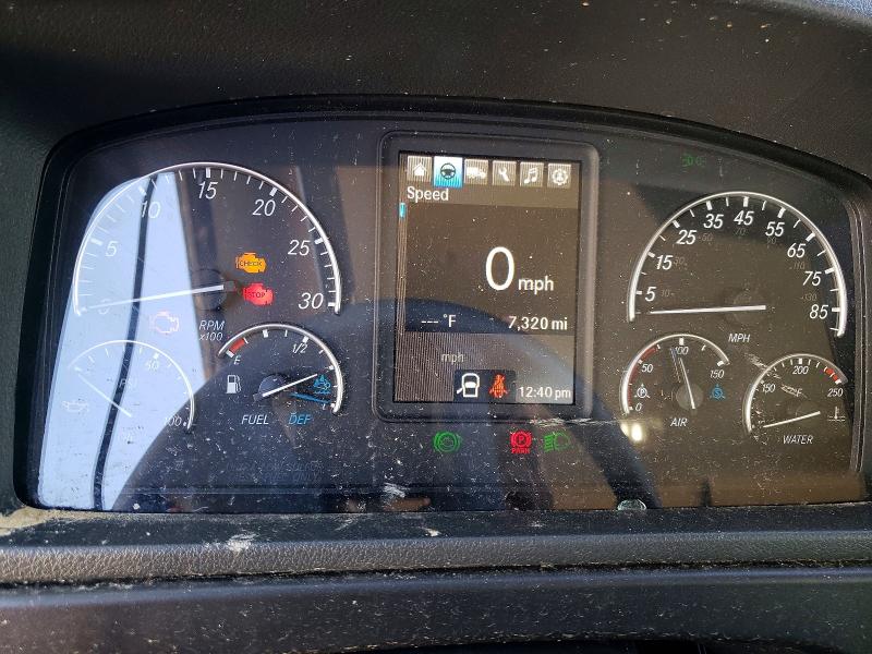 42079806 :رقم المزاد ، 1FVACXD27THWJ2688 vin ، 2026 Freigliner M2 مزاد بيع