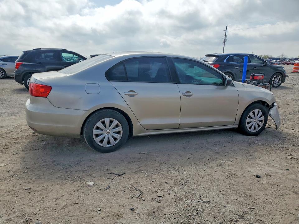 79047895 :رقم المزاد ، 3VW2K7AJ6EM326700 vin ، 2014 Volkswagen Jetta مزاد بيع