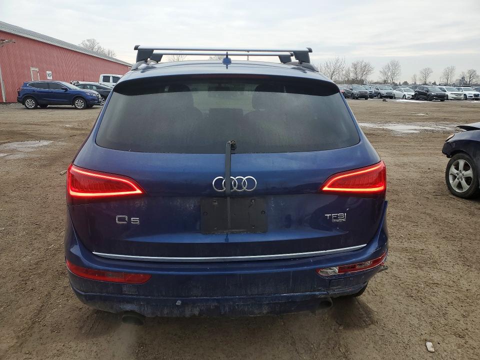 45932896 :رقم المزاد ، WA1CFCFP7FA038503 vin ، 2015 Audi Q5 مزاد بيع