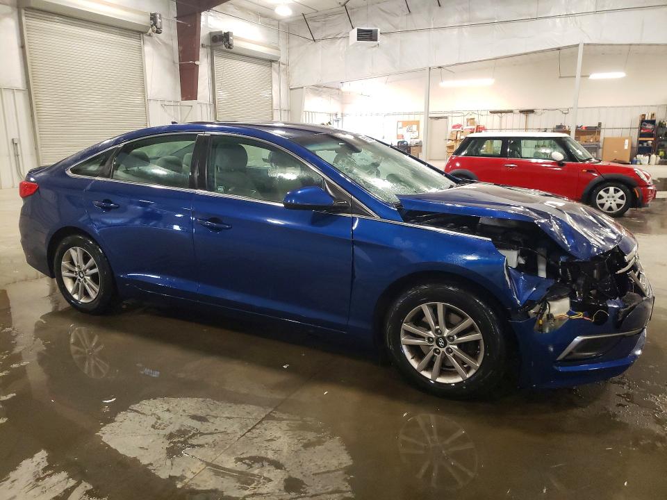 2017 Hyundai Sonata მანქანა იყიდება აუქციონზე, vin: 5NPE24AF7HH470843, აუქციონის ნომერი: 46226246
