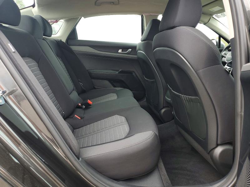 48329636 :رقم المزاد ، KNAG24J73S5304504 vin ، 2025 Kia K5 مزاد بيع
