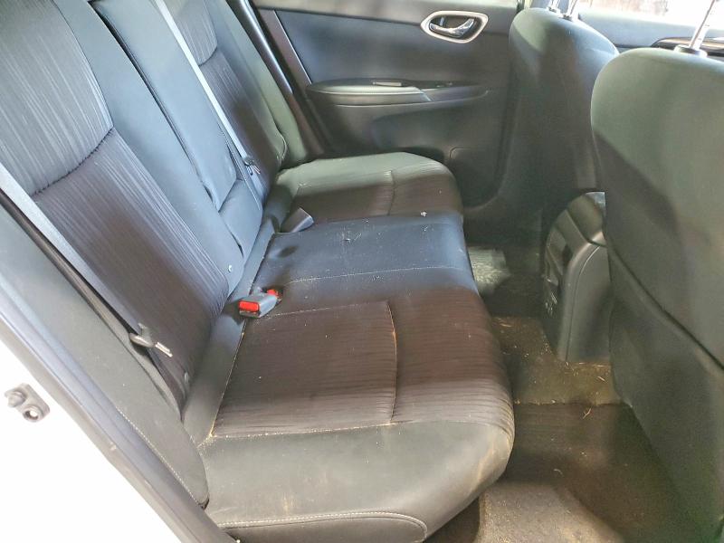 47283066 :رقم المزاد ، 3N1AB7AP3KY402366 vin ، 2019 Nissan Sentra مزاد بيع