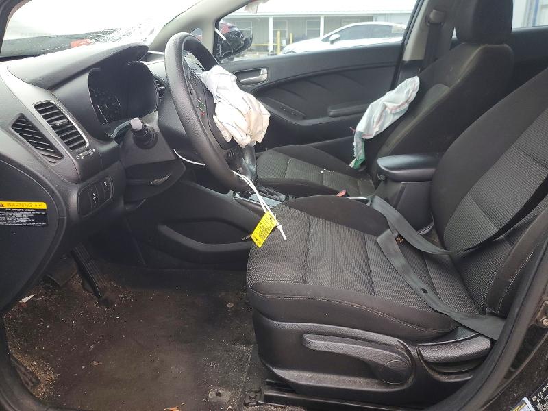 45461446 :رقم المزاد ، 3KPFK4A77HE065714 vin ، 2017 Kia Forte مزاد بيع