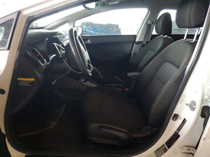 Продажа на аукционе авто 2017 Kia Forte5, vin: KNAFK5A89H5696973, номер лота: 47991496