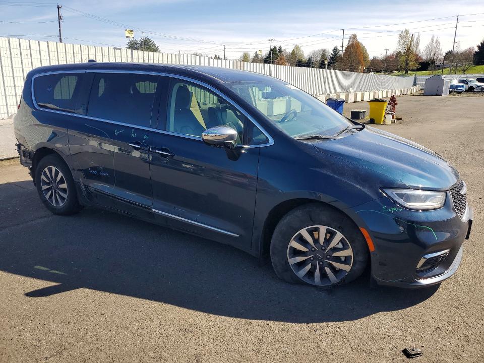 Aukcja sprzedaży 2023 Chrysler Pacifica, vin: 2C4RC1S70PR551558, numer aukcji: 47747276