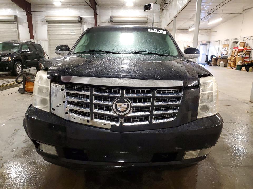 Продажа на аукционе авто 2007 Cadillac Escalade, vin: 1GYFK66897R363711, номер лота: 79213505