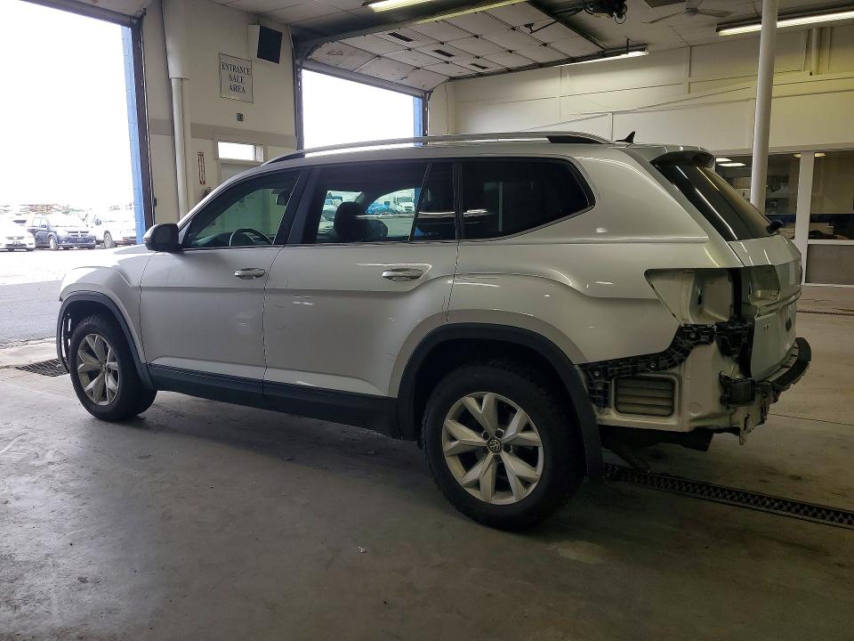 79653125 :رقم المزاد ، 1V2KR2CA9JC545112 vin ، 2018 Volkswagen Atlas مزاد بيع