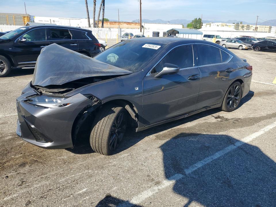 47643826 :رقم المزاد ، 58ABA1C10RU043473 vin ، 2024 Lexus Es 300h مزاد بيع