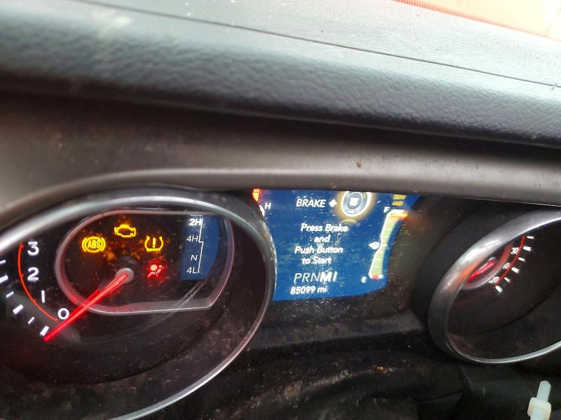 41928616 :رقم المزاد ، 1C4HJXCG3JW261042 vin ، 2018 Jeep Wrangler مزاد بيع