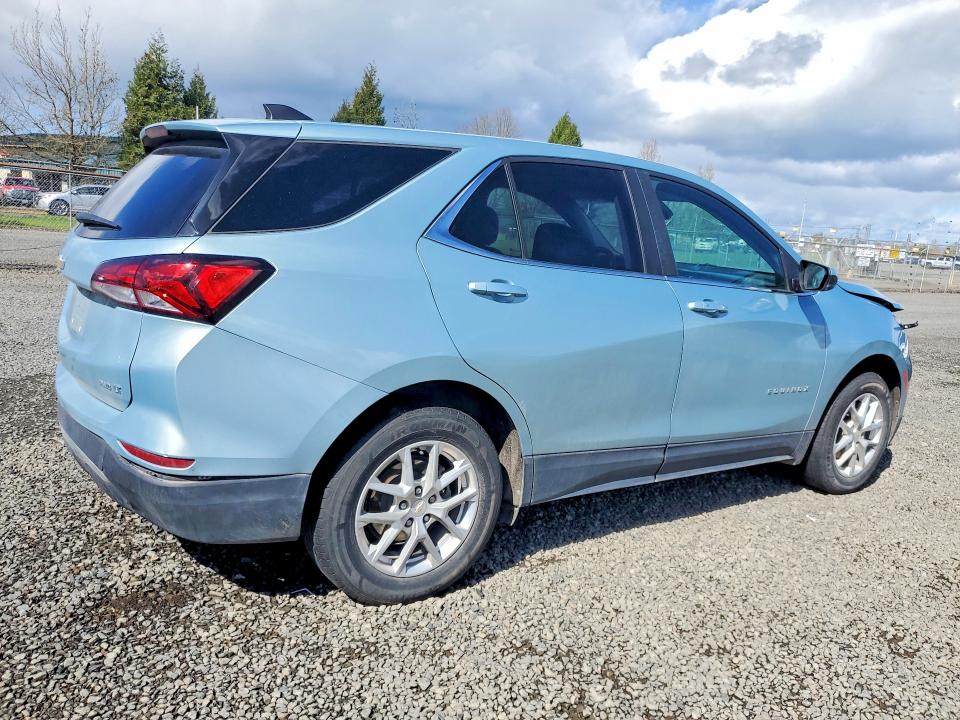 Продажа на аукционе авто 2022 Chevrolet Equinox, vin: 2GNAXUEV8N6107900, номер лота: 45995616