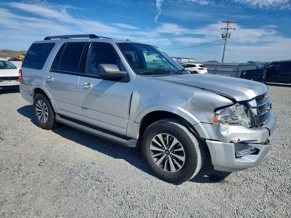 Продажа на аукционе авто 2015 Ford Expedition, vin: 1FMJU1HT2FEF26845, номер лота: 45554886