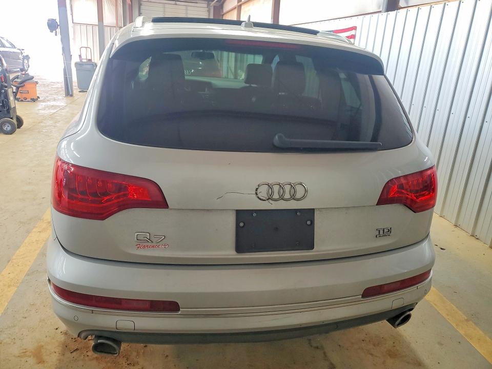 46809536 :رقم المزاد ، WA1LMAFE5DD004435 vin ، 2013 Audi Q7 مزاد بيع