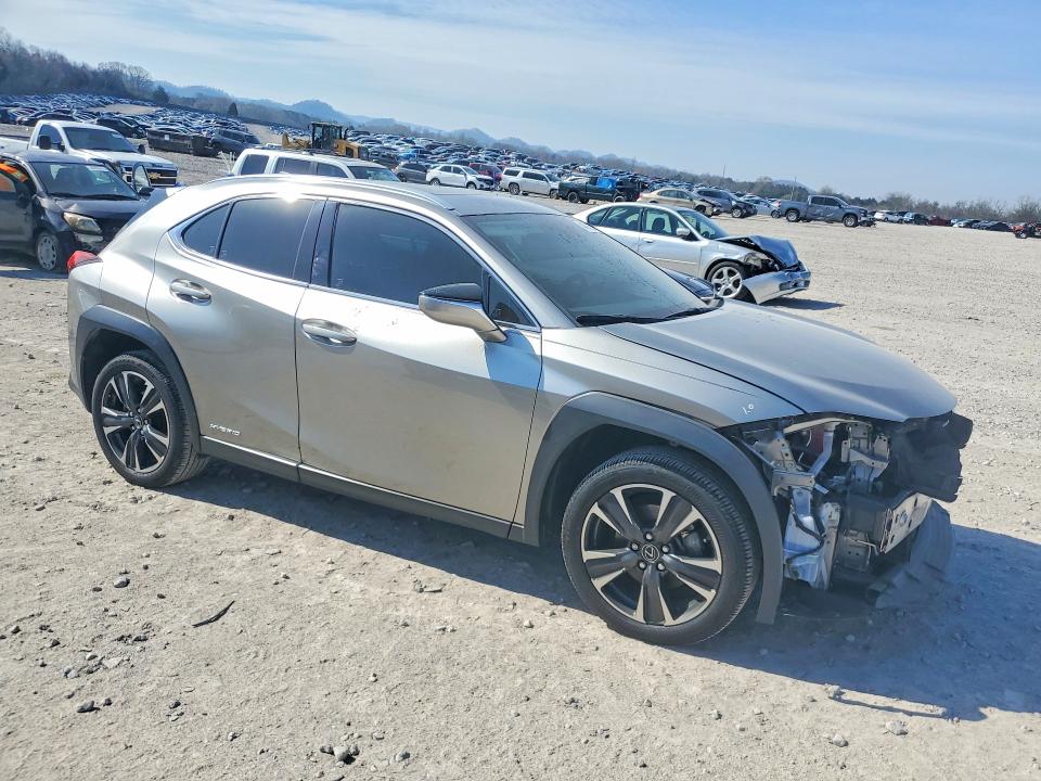 46465646 :رقم المزاد ، JTHU9JBH3K2015890 vin ، 2019 Lexus Ux 250h مزاد بيع