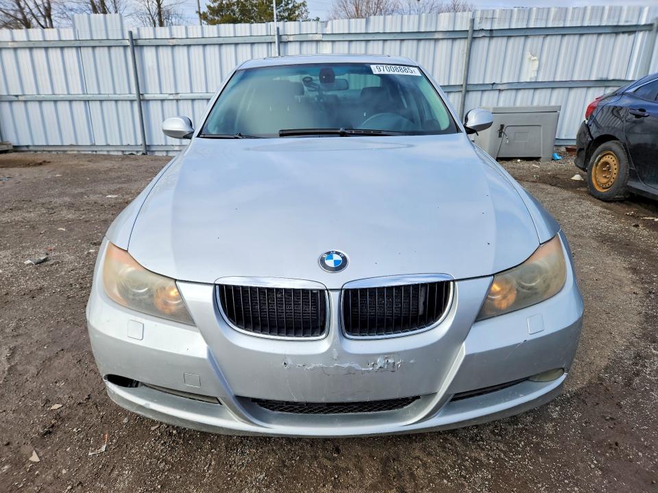 Продажа на аукционе авто 2006 Bmw 325, vin: WBAVD13556KV05596, номер лота: 97008885