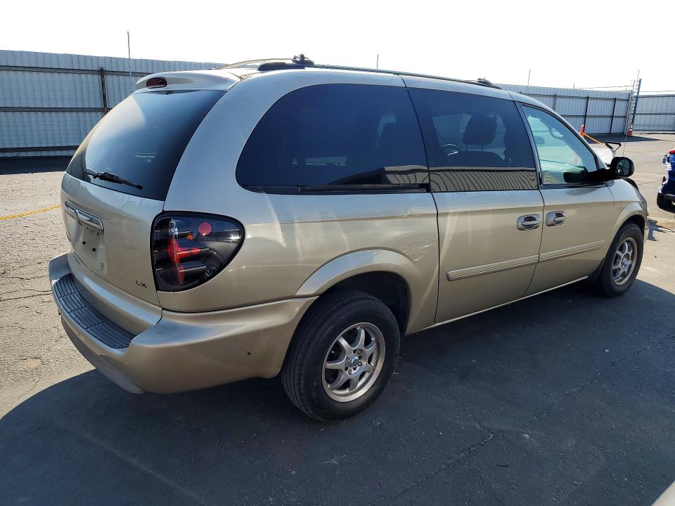 46768656 :رقم المزاد ، 2C4GP44R15R590331 vin ، 2005 Chrysler Town & Country مزاد بيع