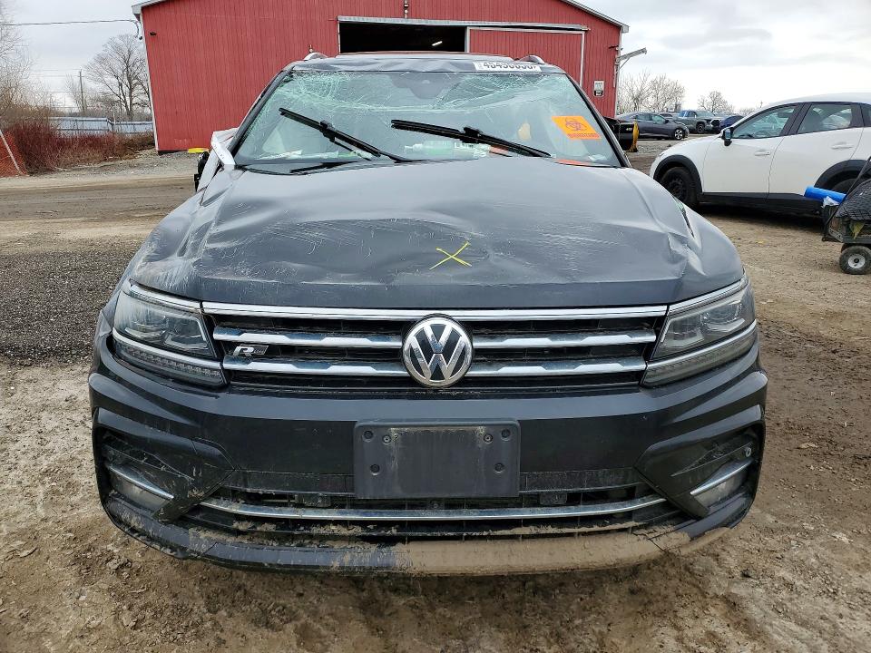 45498556 :رقم المزاد ، 3VV4B7AX1MM126405 vin ، 2021 Volkswagen Tiguan مزاد بيع