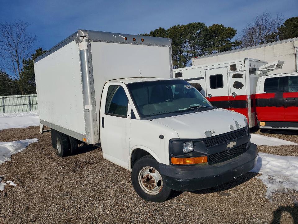 2012 Chev Express G3500 მანქანა იყიდება აუქციონზე, vin: 1GB0G3CG9C1100798, აუქციონის ნომერი: 77103055