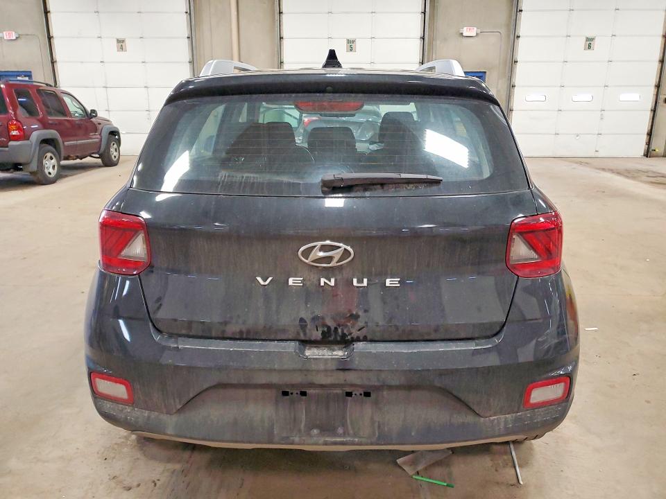 Продажа на аукционе авто 2022 Hyundai Venue, vin: KMHRC8A34NU132115, номер лота: 41667416