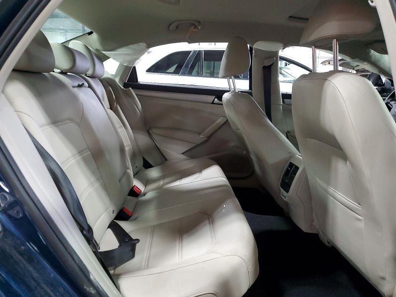 47998096 :رقم المزاد ، 1VWSA7A36MC016891 vin ، 2021 Volkswagen Passat مزاد بيع