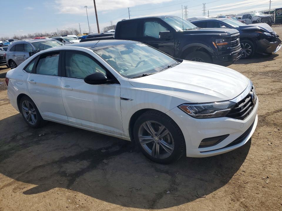 47193106 :رقم المزاد ، 3VWCB7BU1LM034589 vin ، 2020 Volkswagen Jetta مزاد بيع