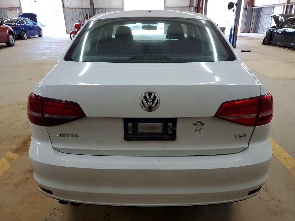 47511756 :رقم المزاد ، 3VW2B7AJ6JM254374 vin ، 2018 Volkswagen Jetta مزاد بيع
