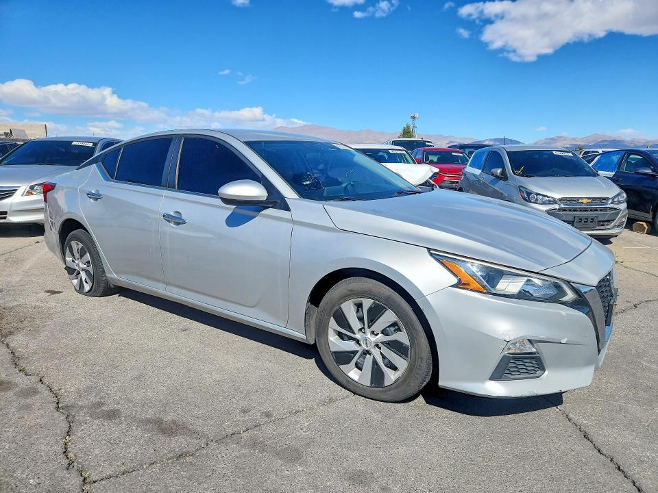 2019 Nissan Altima მანქანა იყიდება აუქციონზე, vin: 1N4BL4BV4KC237369, აუქციონის ნომერი: 41911786