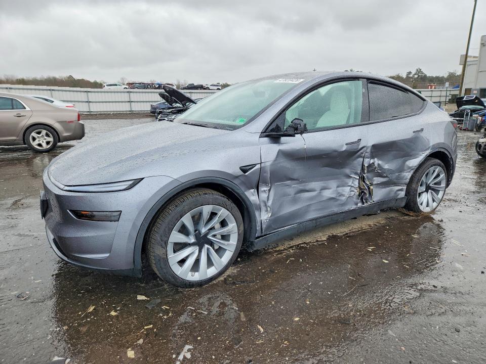 Продаж на аукціоні авто 2026 Tesla Model Y, vin: 7SAYGDEE6TF322225, номер лоту: 47820426